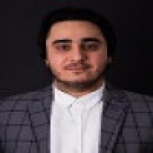 امین بازیاری