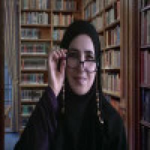 نادیا مفتونی