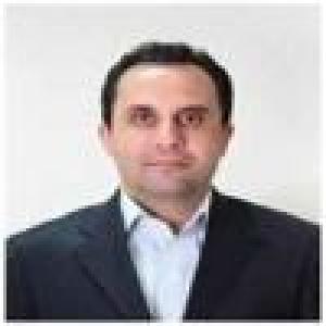 منوچهر نجمی