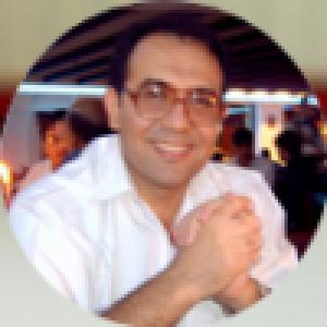 علیرضا مقدم فر