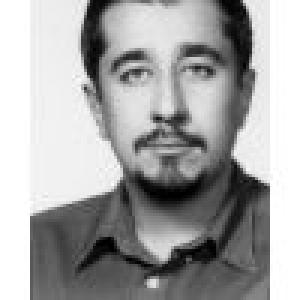 کامبیز تحویلداری