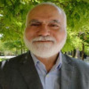 هادی اکبرزاده